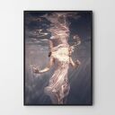 Deep Water - plakat 40x50 cm do salonu i sypialni