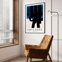 Niebieski plakat Soulages Ne en 1919 w formacie 50x70 cm