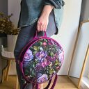Okrągły plecak 2w1 fioletowe kwiaty