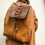 Piekny plecak ręcznie wykonany w kolorze kamelowym LadyBuQ Art modny oryginalny