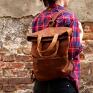 Ciekawe połączenie torby i plecaka, idealne dla osób ceniących sobie wygodę oraz funkcjonalność i design