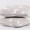 Poduszka Beige Deer 50x50cm od majunto