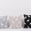 Poduszka Black Deer 50x50cm od majunto