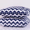 Poduszka Zygzak Navy Blue 50x50cm od majunto