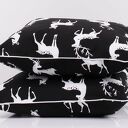 Poduszka Black Deer 50x50cm od majunto