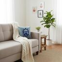 Poszewka z haftem chrząszcza -szept nocy