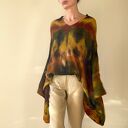 Ponczo z wełny merino w brązach z żółtym