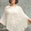 Poncho ecru z lnu - ręcznie robiona narzutka z szydełkowymi aplikacjami
