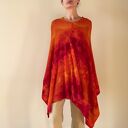 Narzutka z wełny merino w czerwieniach z żółtym