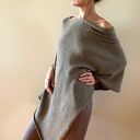 Wełniane ponczo jasnobrązowe z młodej alpaki