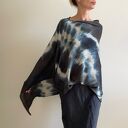 Eleganckie ponczo z wełny merino biel&grafit