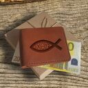 Prezent księdza dla osoby wierzącej Portfel z grawerem skórzany ręcznie robiony