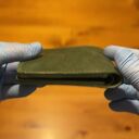 Zielony portfel skórzany ręcznie uszyty na karty