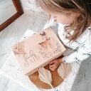 Personalizowany kuferek wspomnień z drewna na chrzest i roczek