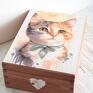 Pojemne - Kotek w chustce - pudełko kot