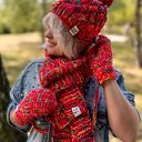 Czerwone rękawiczki merino 50% handmade ze sznurkiem