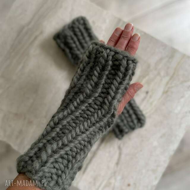 Mitenki chunky sage green / handmade