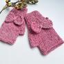 mitenki handmade rękawiczki krótkie z kokardą. róż na drutach