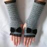 Rękawiczki - mitenki szare z czarną kokardą - zimowe