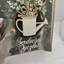 Kartka urodzinowa konewka suszone kwiaty