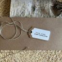 Kartka ślubna handmade do koperty z samochodem retro i tagiem-biletem