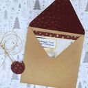 Kartka świąteczna z kieszonką, bordowo-złota z zimową scenką