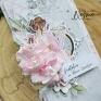 urodzinowa różowa - kartka ręcznie robiona z kwiatami