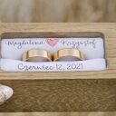 Pudełko na obrączki z dębu - personalizowana pamiątka ślubu