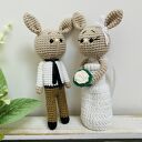 Młoda para króliczki ręcznie robione prezent ślubny