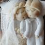 białe prezent na ślub mini aniołki wyjątkowy na cywilny para wpatrzonych anioł