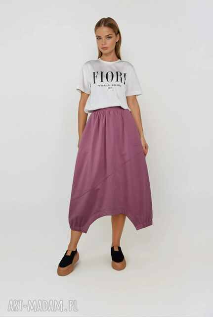 Asymetryczna spódnica bombka z kieszeniami