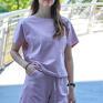 sportowe różowy na lato letni damski dres z krótkimi spodenkami kolor pudrowy kobieca marka lona