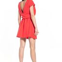 Elegancka sukienka mini ściągnięta w talii, T333, malinowa