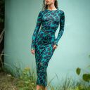 Selena Deep Tropic - dopasowana sukienka w panterkę z autorskim nadrukiem