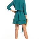 Elegancka sukienka z podwójną spódnicą, T320, szmaragdowa