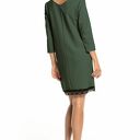 Prosta sukienka z dekoltem V i koronką, T324, khaki