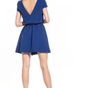 Elegancka sukienka mini ściągnięta w talii, T333, granatowa