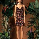 Jennifer Mini - panterkowa sukienka slip dress na lato