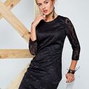 Sukienka z gipiury z satynową podszewką
