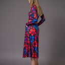 Sukienka basic Sara Flower Power w kwiaty