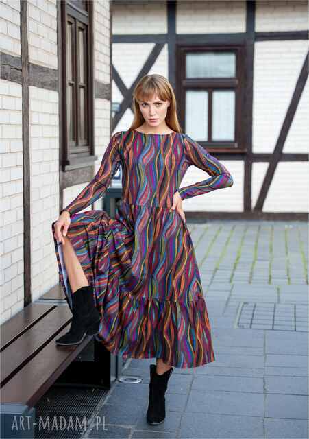 Sukienka z falbaną | WENUS kolorowe fale