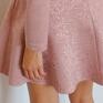 sukienki: żakardowa w kolorze pastelowego różu - rozkloszowane delikatny