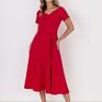 Sukienka midi: dekolt typu carmen - odcięta w talii - długość - krótki rękawek - rozkloszowana na dol. Różowa