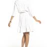 Elegancka sukienka z falbaną ściągnięta w pasie, T285, biała elgancka