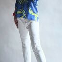 Sweter damski oversize w liście - letni kardigan w serek