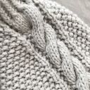 Sweter handmade chunky cable w kolorze natura z wełny merynosów, bawełny i alpaki