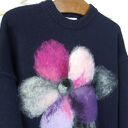 Ciepły granatowy sweter oversize S z filcowanym kwiatem