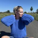 Sweter oversize kobalt