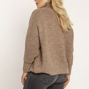 Obszerny sweter z golfem SWE246 mocca MKM - oversize na jesień