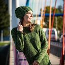 Zielony melanżowy sweter